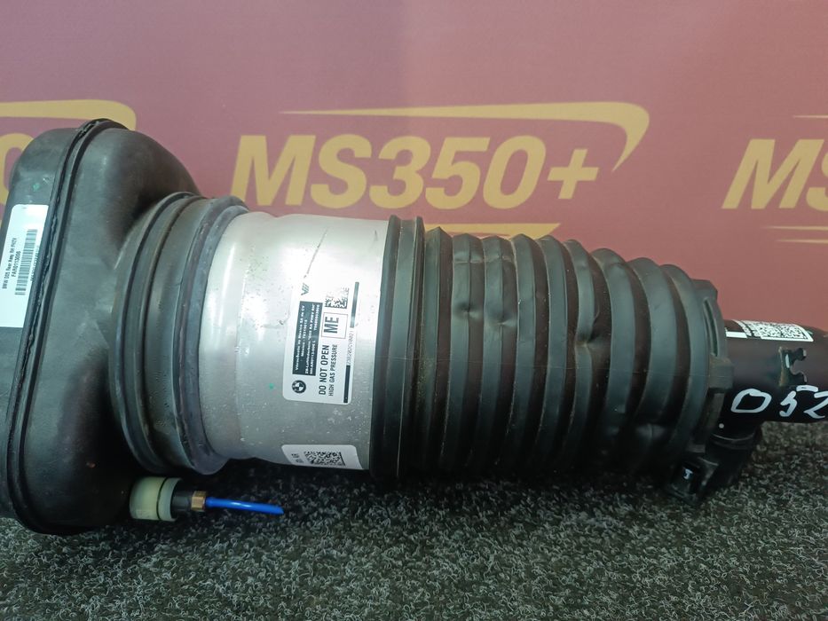 Пневмоподушка задня права BMW X5  G05 БМВ Х5 Г05 розборка шрот запчастини 37106869038 462400019937  Пневмоподушка задняя правая
