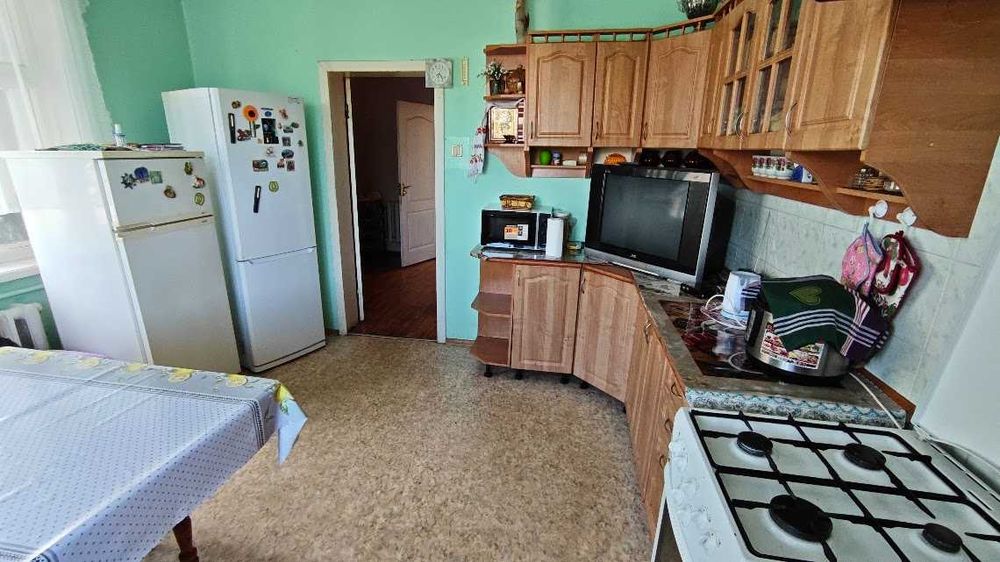 Продам будинок в селі Лютіж, Вишгородського р-ну. З власним виходом в ліс. Ділянка 15,5 сот. Без комісії