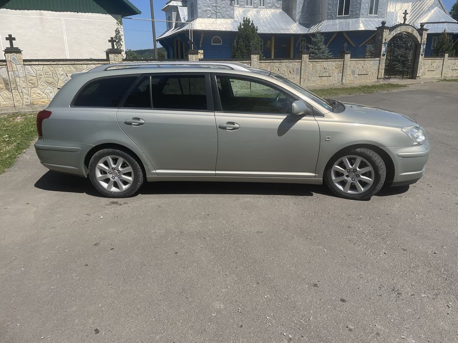 Toyota Avensis т 25, 2,2