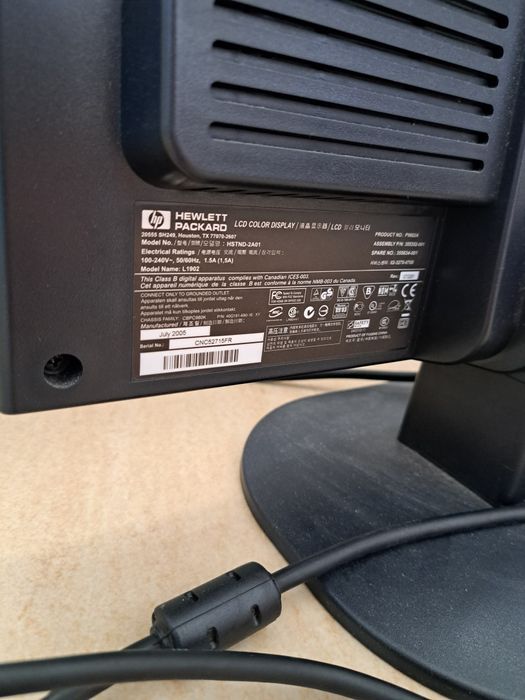 Monitor LCD HP 1902