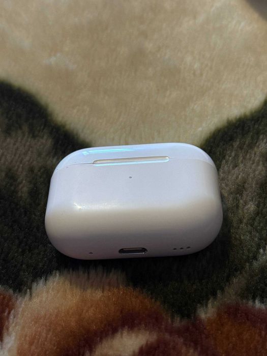 Продам повний комплект Airpods pro 2 Навушник и