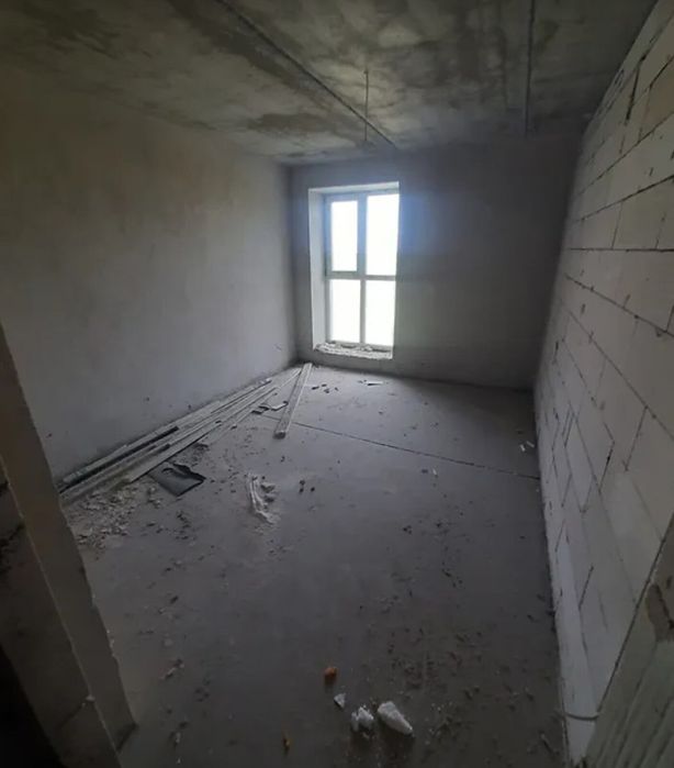 Продаж 2к квартири 54 кв. м на вул. Сергія Корольова