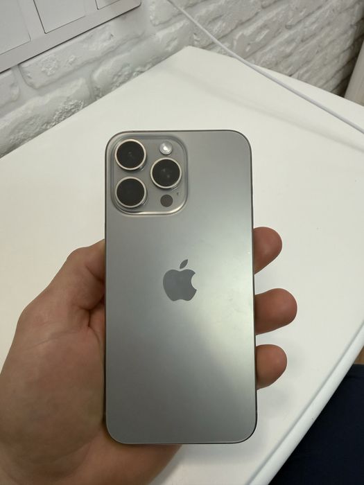 iPhone 15 Pro Max