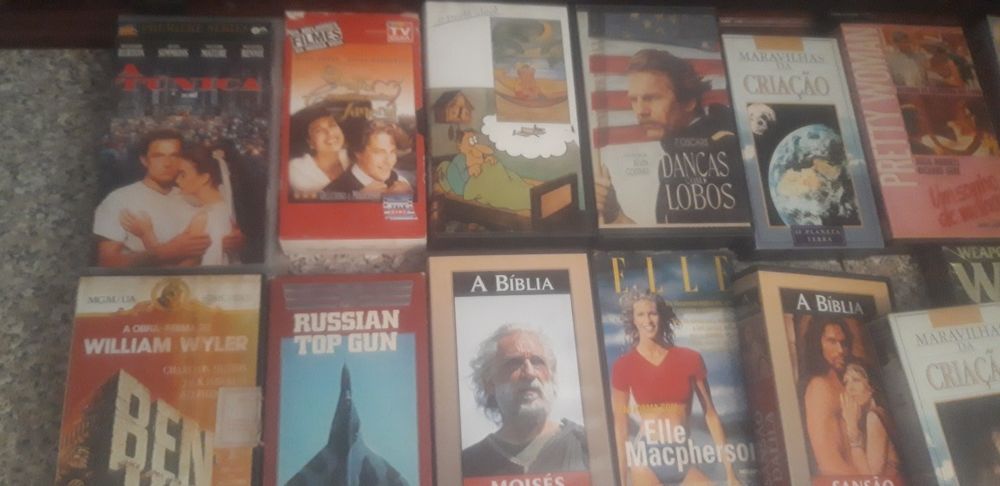 Conjunto de 65 Cassetes Vhs Diversas