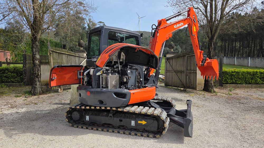 Mini Giratoria Kubota KX 125