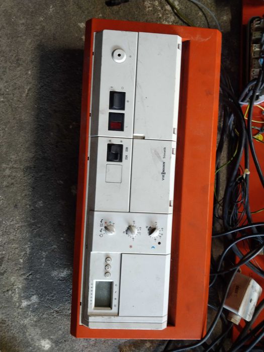 Sterownik Viessmann Trimatik automat palnikowy Dungs