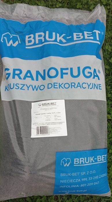 Piasek fugowy czarny 0,25-2 mm Bruk-bet
