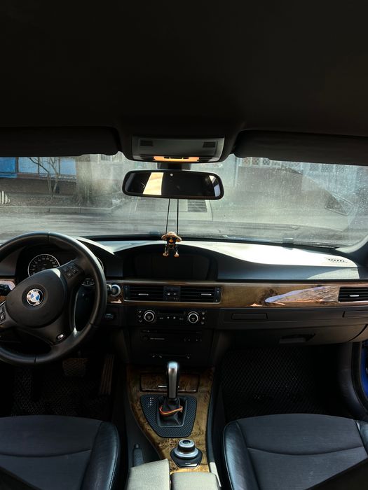 Продам BMW 318i 2007р