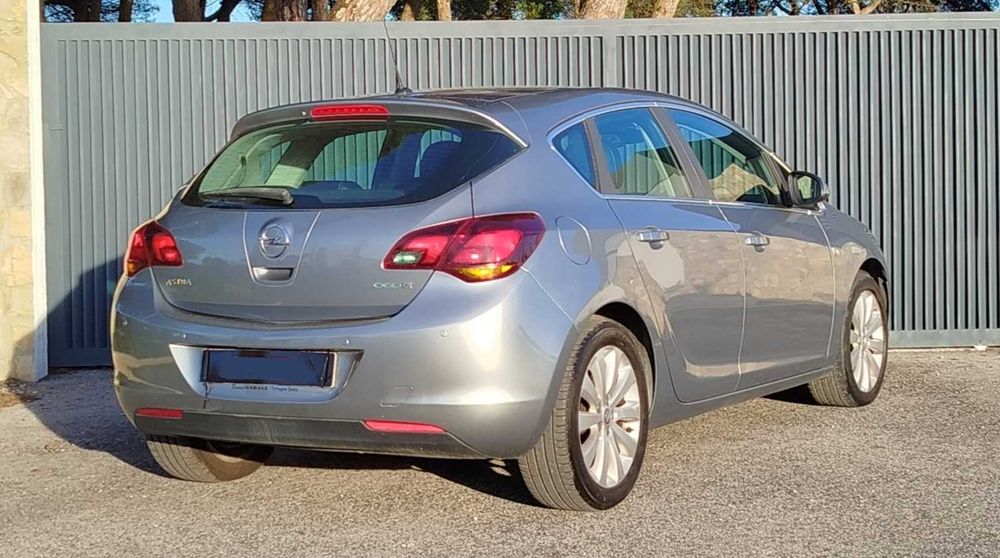 Opel Astra 1.3 CDTI Cosmo