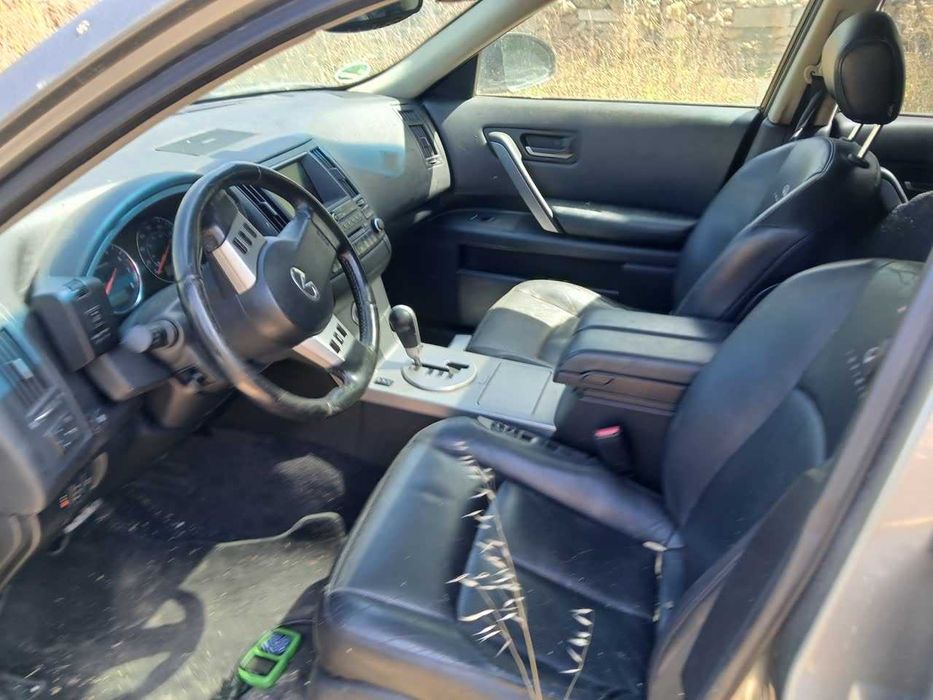 Infiniti FX35 2005 · cerca de 170.000 km · GPL Prins LPi · automático 4WD