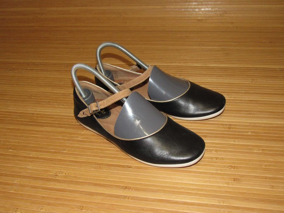 Балетки (шкіряні) CLARKS FEATURE FILM; EUR-37½