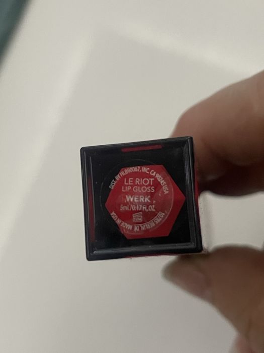 Pomadka płynna do ust Haus Laboratories