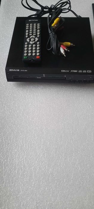 DVD програвач BRAVIS DVD-560.