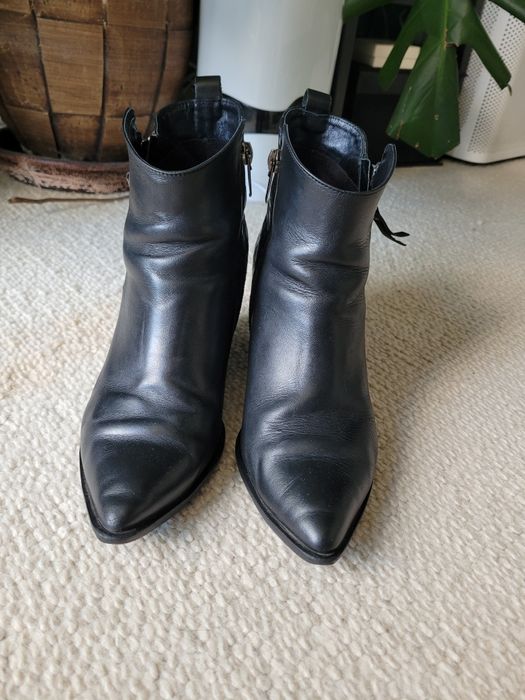 Gino Rossi botki 38 kowbojki czarne buty obcas
