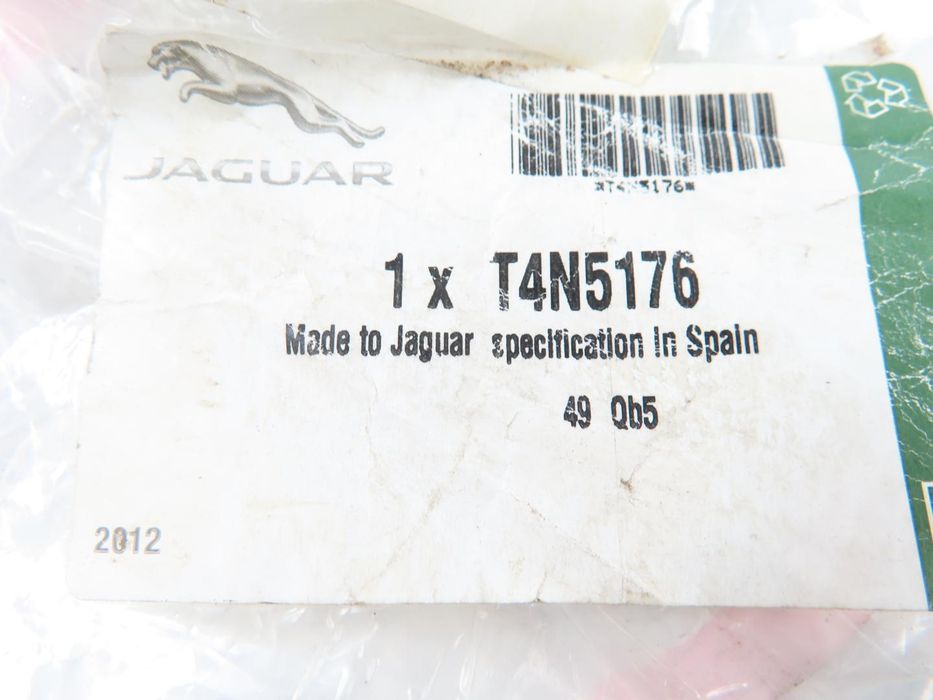 Friso Guarda-Lamas Jaguar Xe Ref: T4N5176 2015 - 2026
