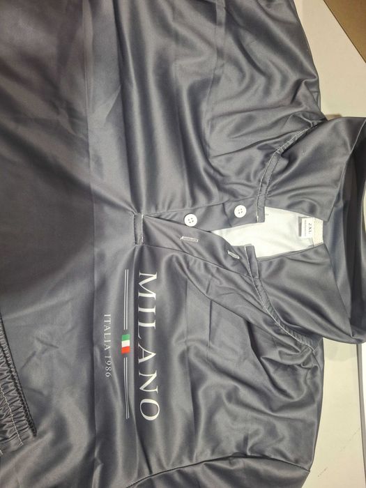 Conjunto de T-shirt e calções