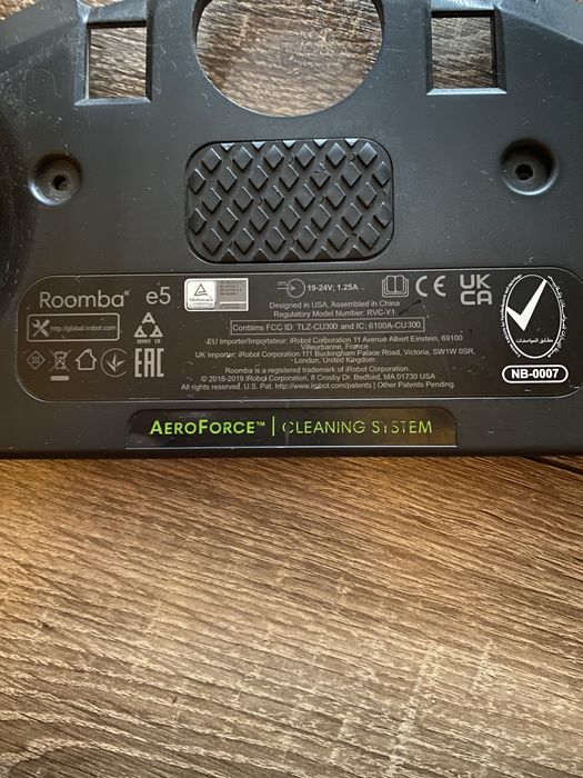 Roomba e 5 robot sprzątający