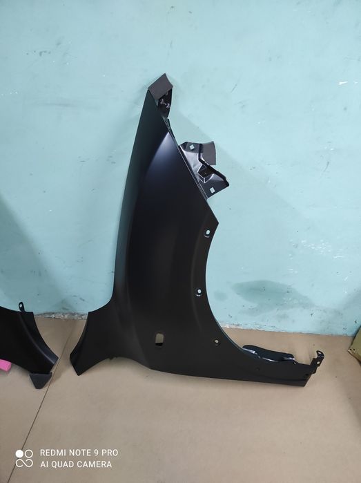 Крило крыло крила Nissan Juke F15 Ніссан Жук ф15
