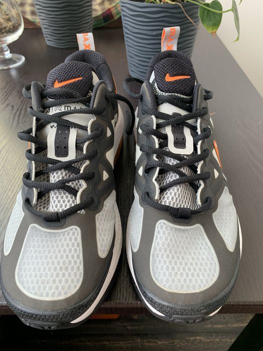 Nike Air Max Genome в расцветке «Black/Total Orange»