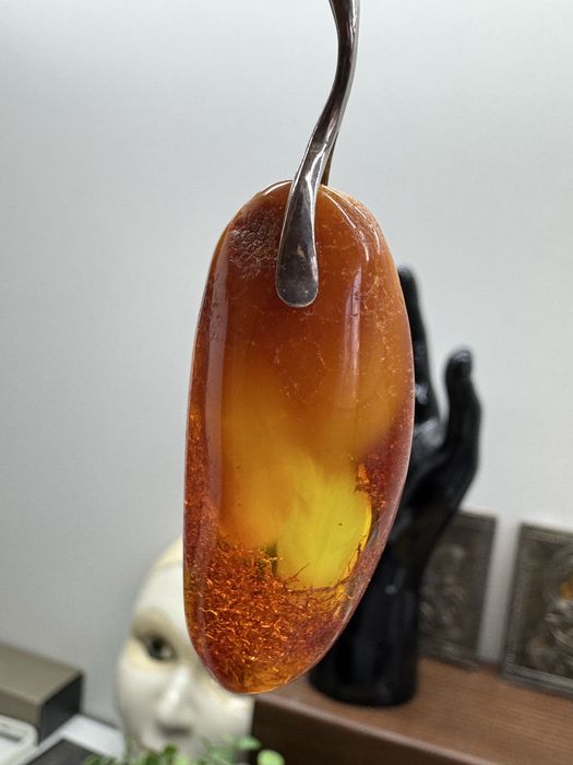 Piękny wisiorek naturalny bursztyn 9.4g
