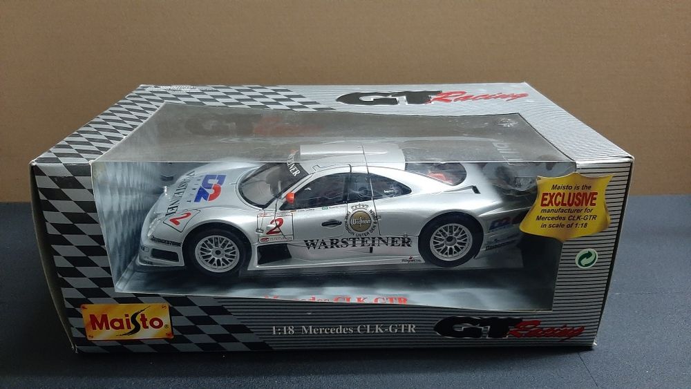 Miniatura Mercedes CLK AMG 1/18 da Maisto