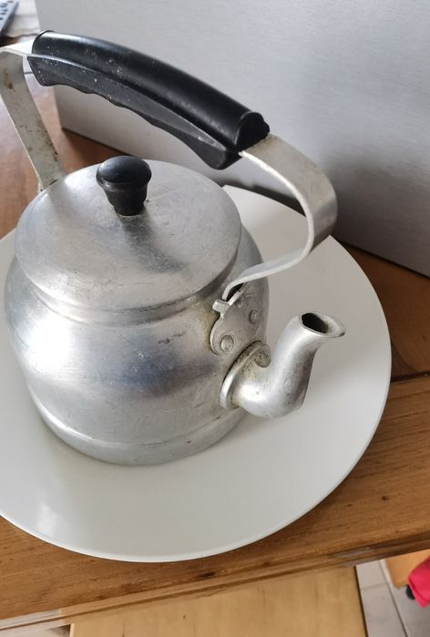 Chaleiras alumínio e inox