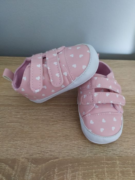Buciki niechodki niemowlęce