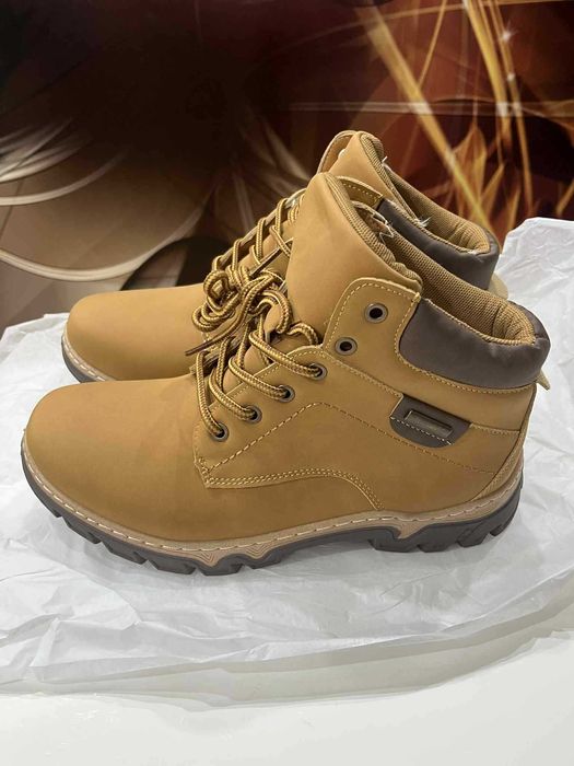 Męskie buty zimowe ,ocieplane nowe