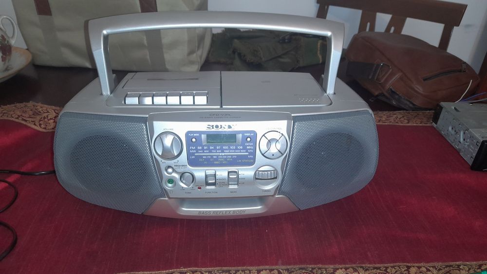 Rádio Sony vintage