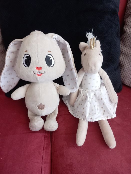 Peluches  Zara Home e Outros ( já vendi 3 )