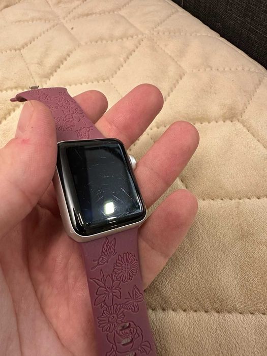 Apple Watch Series 3 38мм