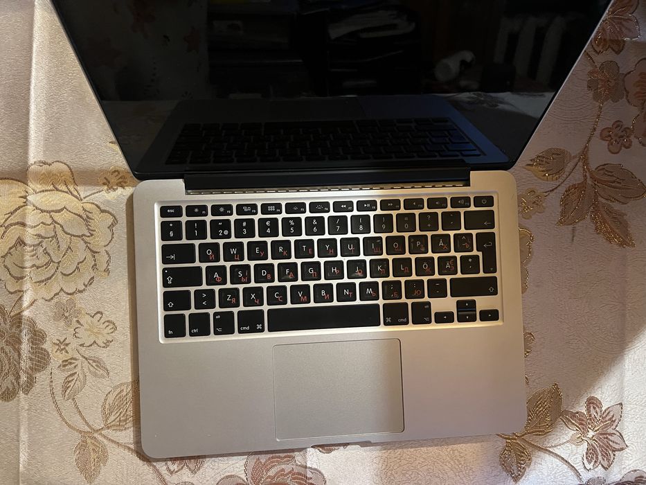 MacBook Pro в хорошому стані