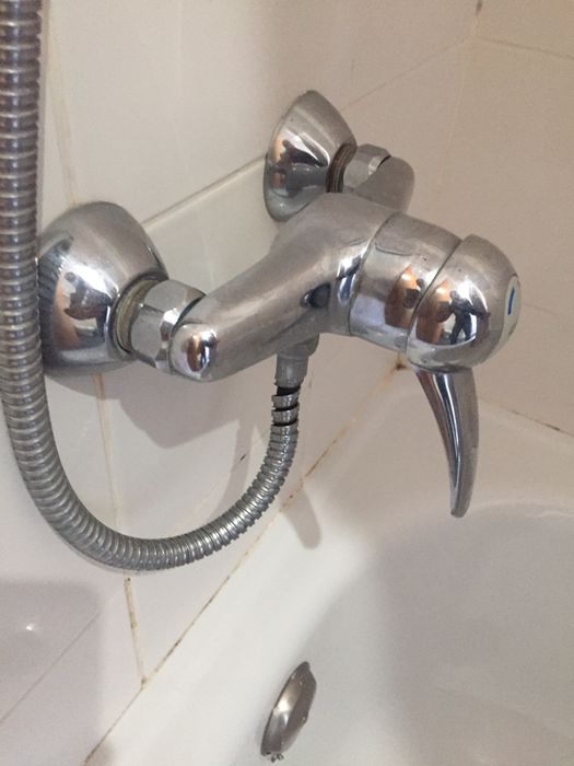 Torneiras roca mistutadora