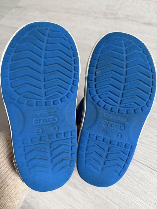 Crocs c9 sandaly