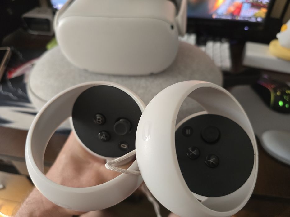 Окуляри віртуальної реальності Meta Oculus Quest 2 128ГБ