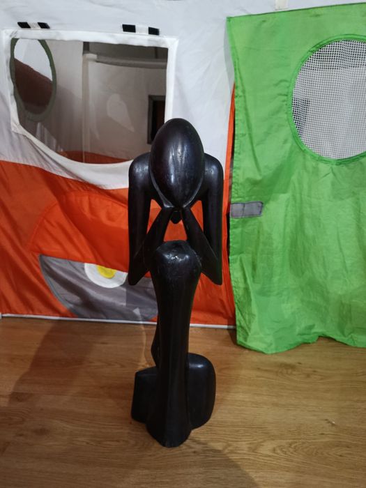 Estatua de madeira africana