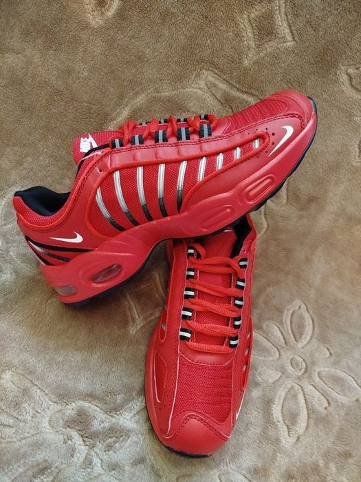 Nowe sportowe buty męskie rozmiar 44