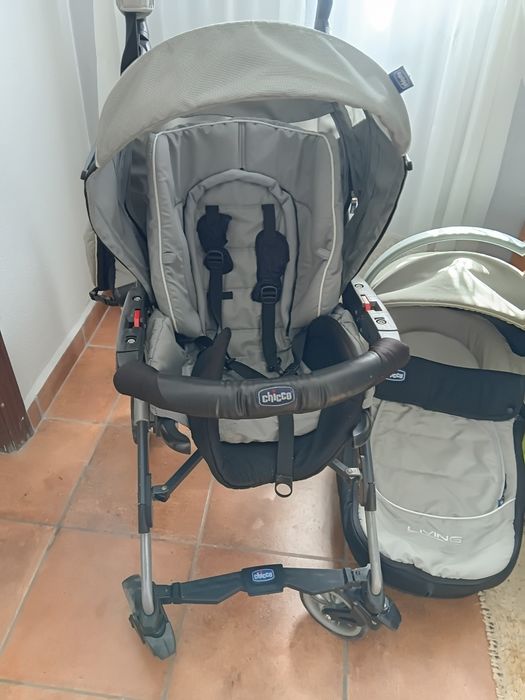 Carrinho de bebé  da chicco