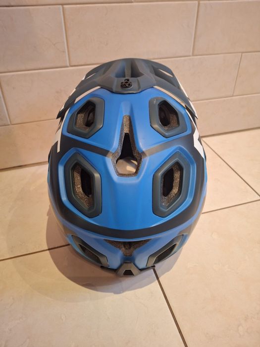 Kask Rowerowy MTB Full Face Met Parachute Hes 
rozmiar 54-58 kolor- niebiesko turkusowy  unisex