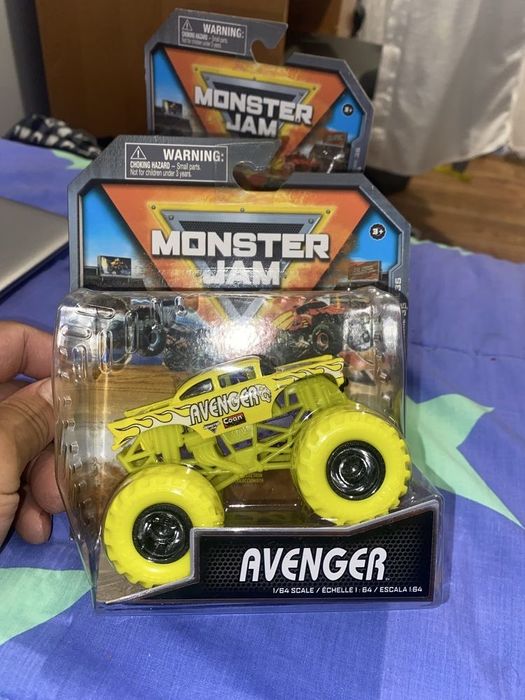 Машинки Monster Jam Нові