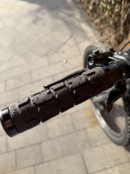 Rowef Cube Stereo Hybrid 120 Pro XL