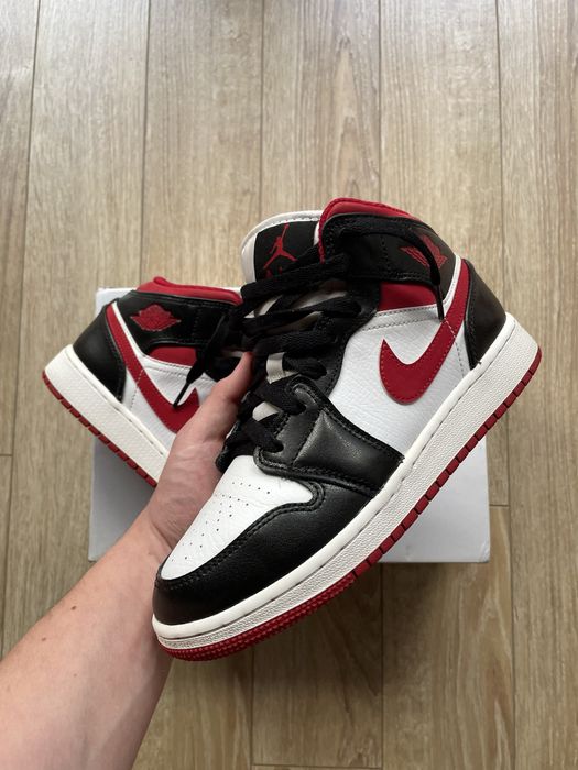 Nike Air Jordan 1 Mid