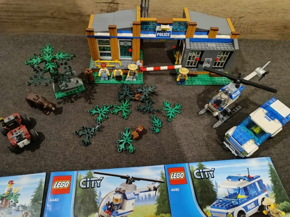 LEGO City 4440 Leśny Posterunek Policji - Niekompletny Zestaw