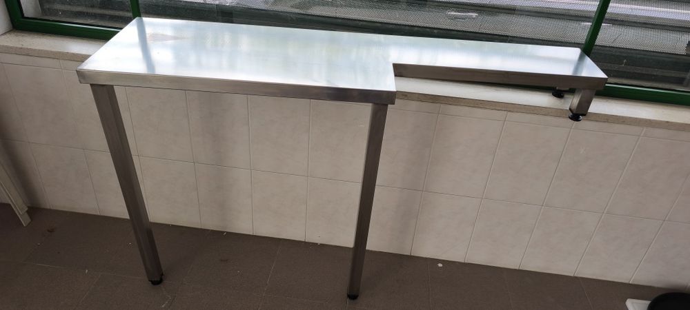 Bancada de inox – cozinha industrial / restauração