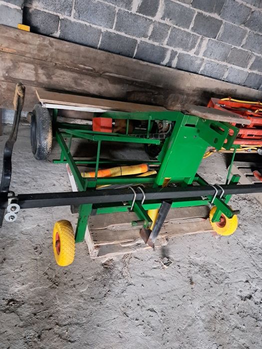 Sadzarka do czosnku bobu cebuli