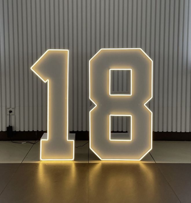 Cyfry 18 Len NEON dekoracja urodziny NEW!