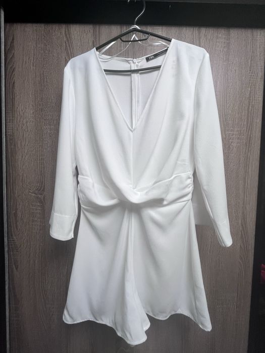 Zara комбінезон новий