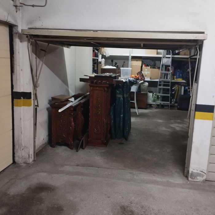 Garagem em Vila Nova de Famalicão/Calendário