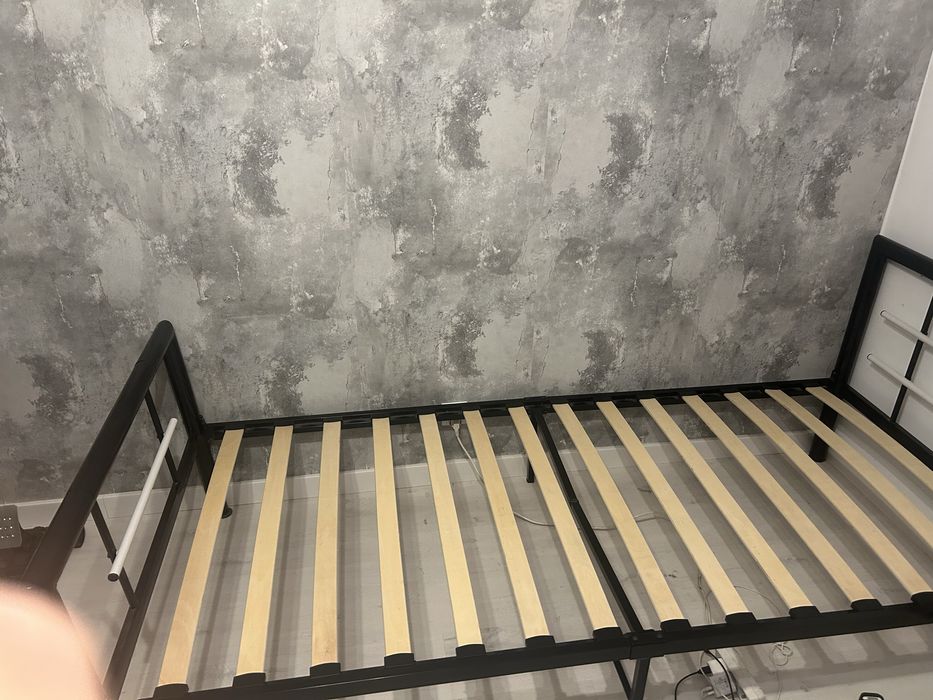 Rama metalowa łóżko