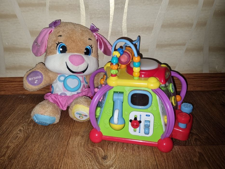 Інтерактивна розвиваюча іграшка